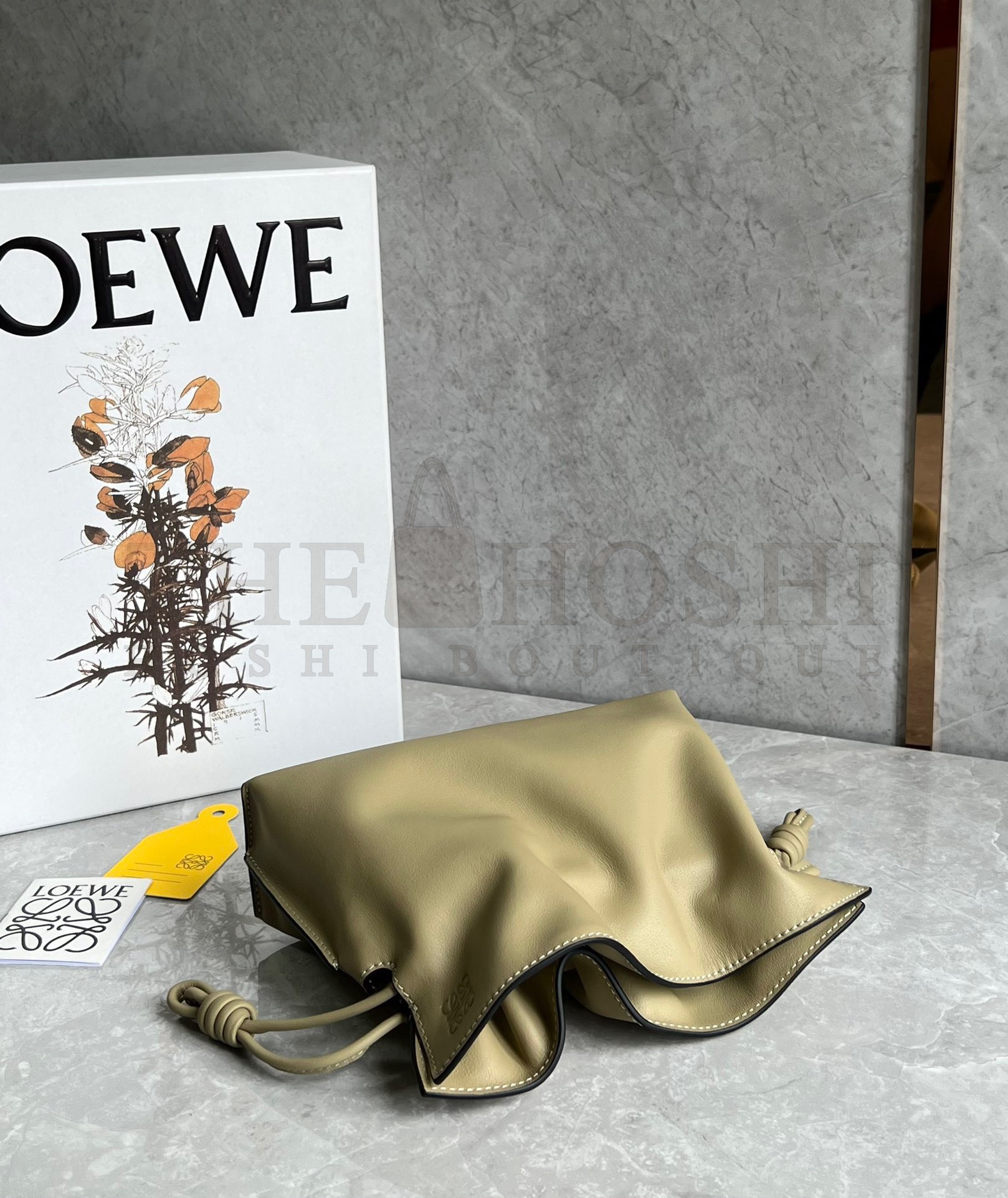 L0ew* Mini Flamenco Clutch Bag In Clay Green Calfskin Master Quality