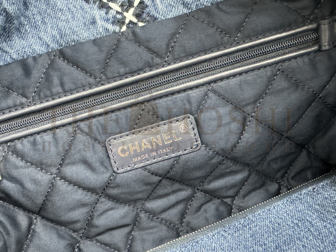 Ch**el Women CC 22  Handbag Stitched Denim Silver Metal Blue 20cm and 36cm Master Quality