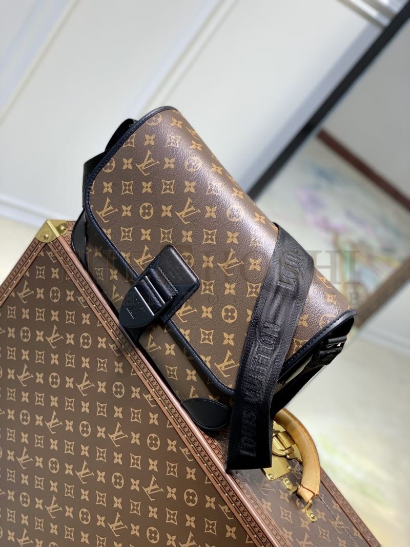 Mens LV Satchel bags Master Quality