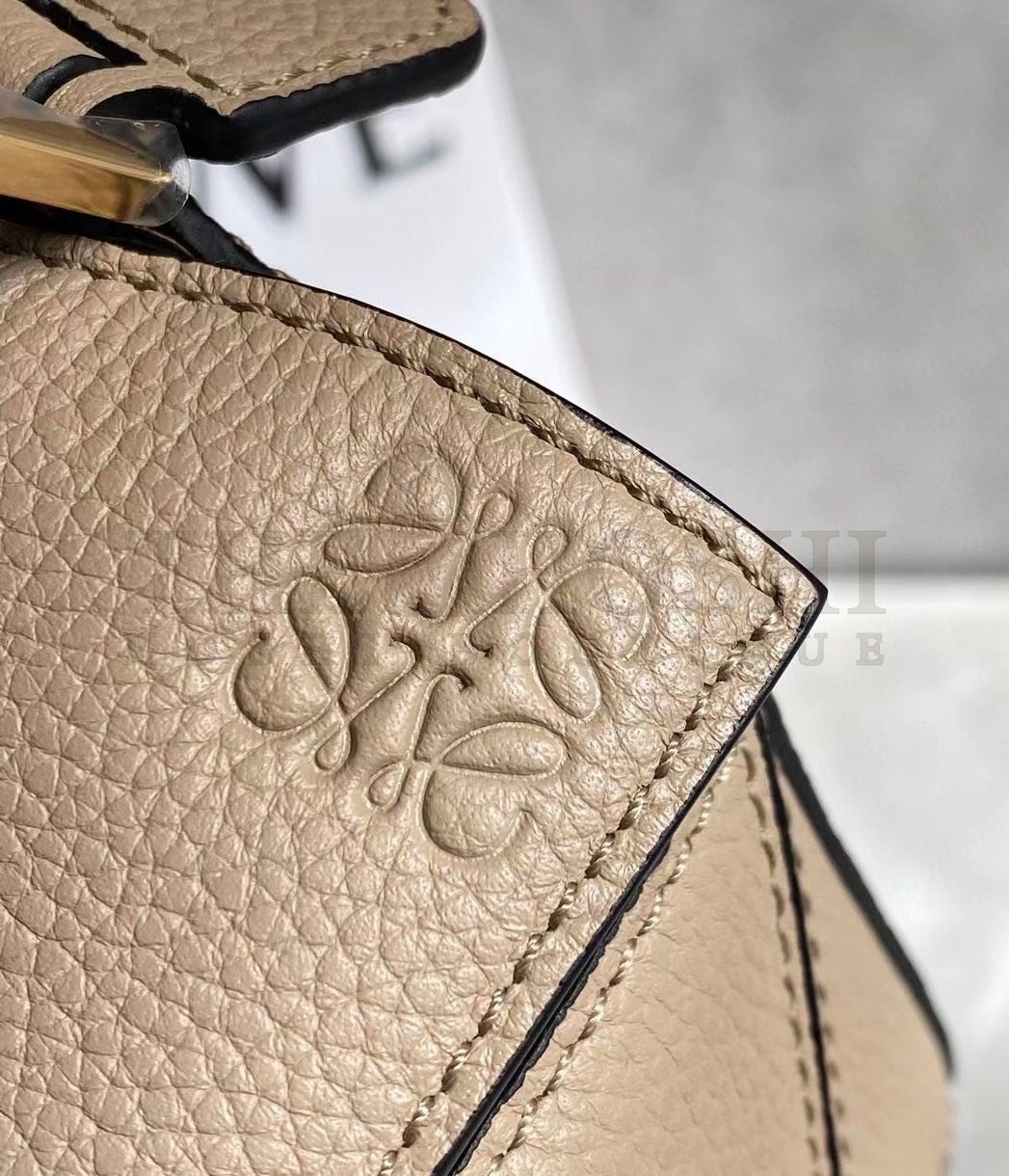 L0ew* Puzzle Mini Bag In Sandy Grained Calfskin Master Quality