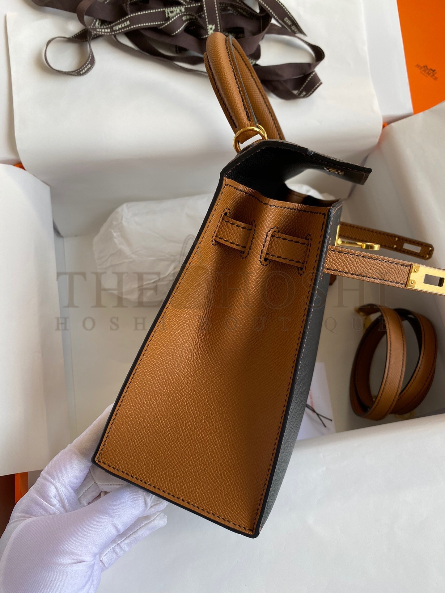 H**me5 Kelly Sellier 25 Bicolor Bag in Black and Gold Epsom Calfskin Master Quality