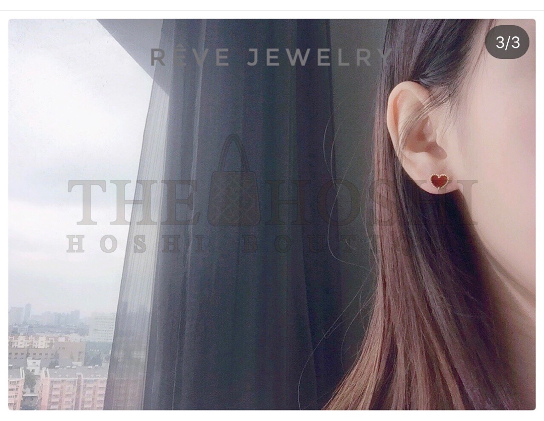 V*n Cl**f & Arpels Red Heart Stud Earrings Master Quality