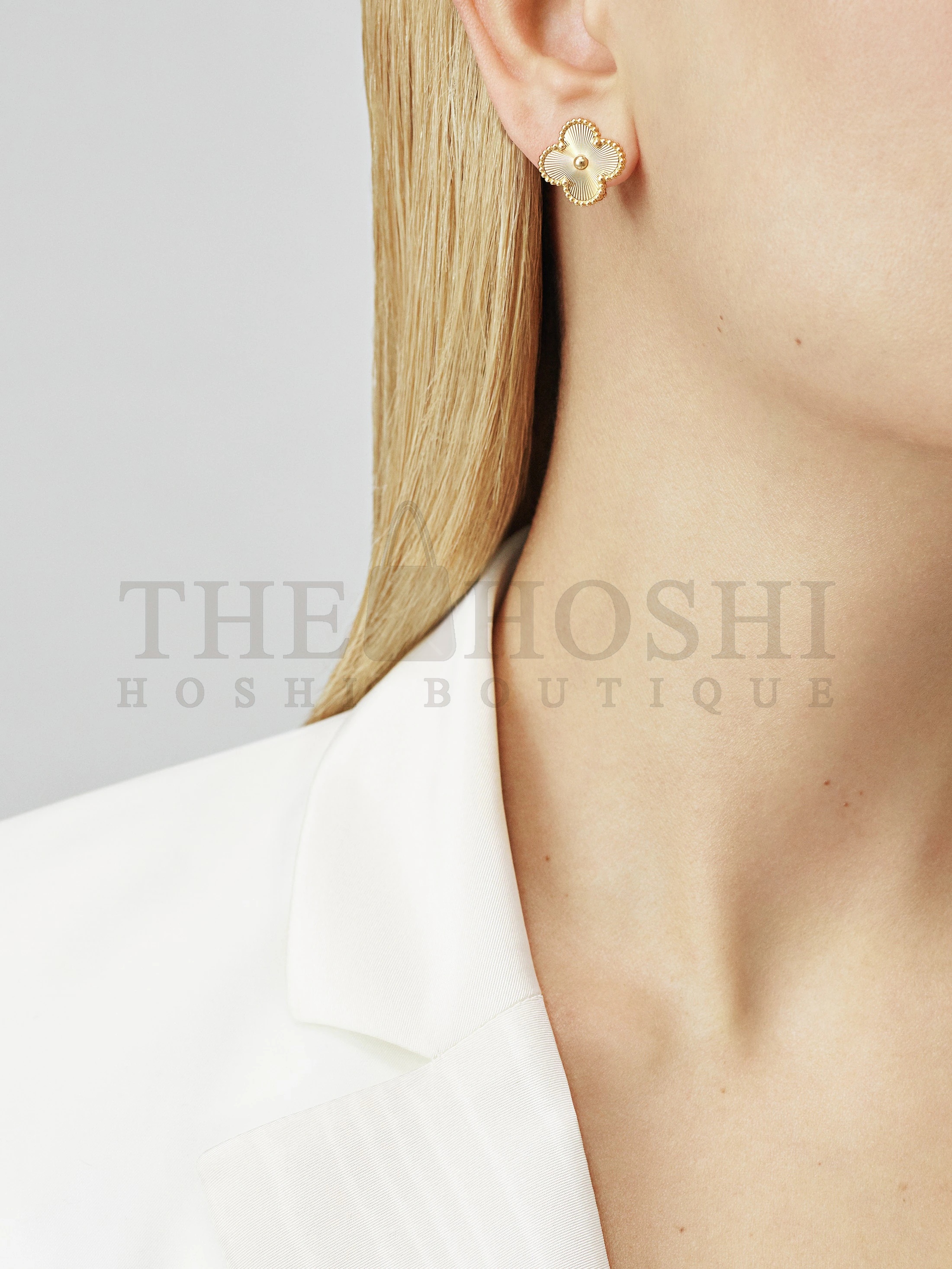 V*n Cl**f & Arpels Clover Stud Earrings, Vintage Alhambra earrings Master Quality