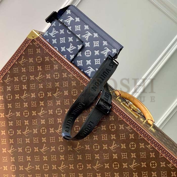 L0vis Vvtt0n LV Women Gaston Wearable Wallet Blue Monogram Shadow Calfskin Leather M83384 Master Quality