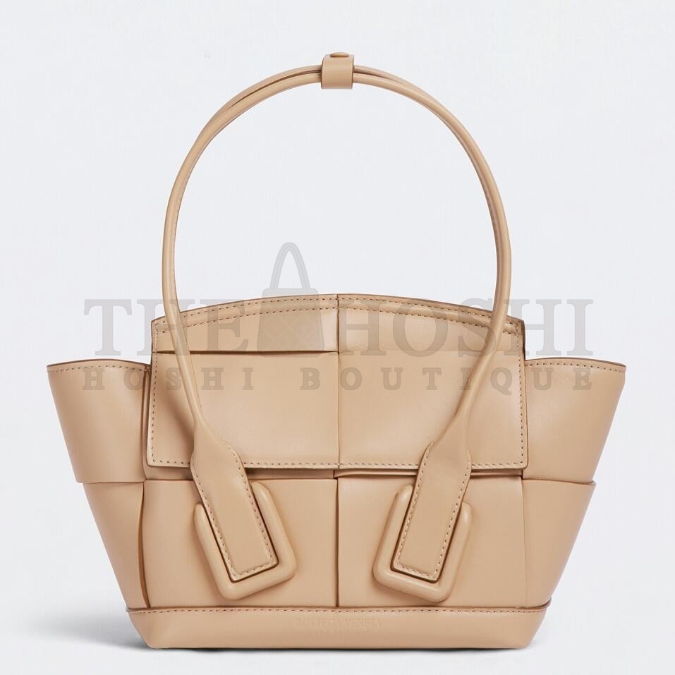 B0tt*ga Ven*ta Mini Arco Bag In Beige Intrecciato Calfskin Master Quality