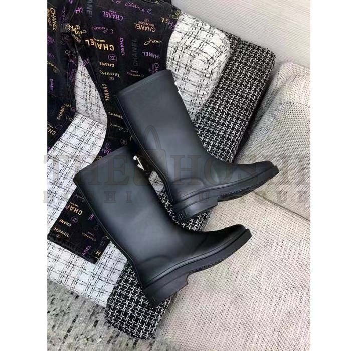 Ch**el Women CC High Boots Caoutchouc Leather Black Master Quality