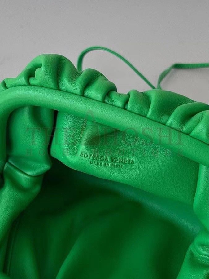 B0tt*ga Ven*ta Mini Pouch In Green Calfskin Master Quality