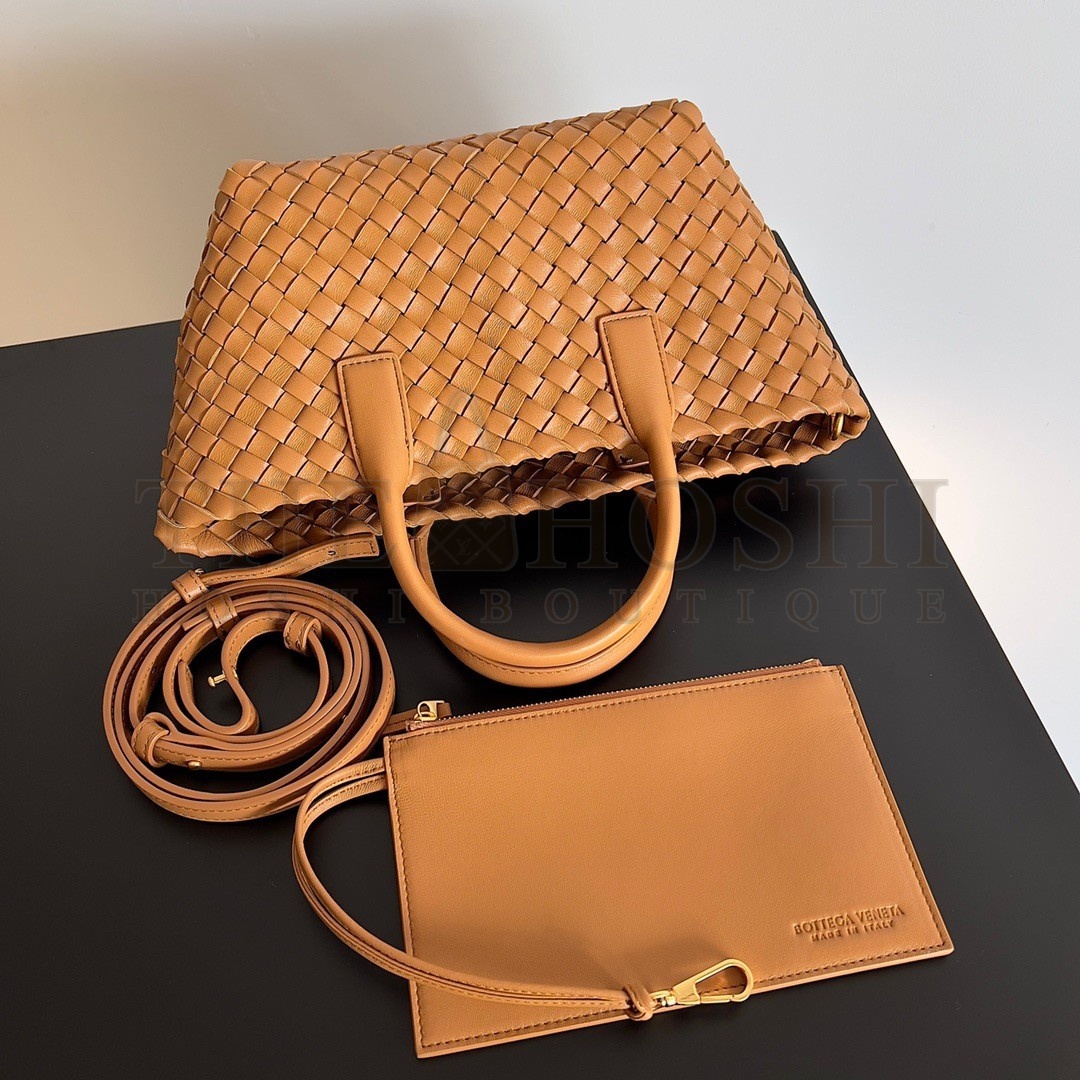 B0tt*ga Ven*ta Cabat Mini Bag In Caramel Intrecciato Lambskin Master Quality