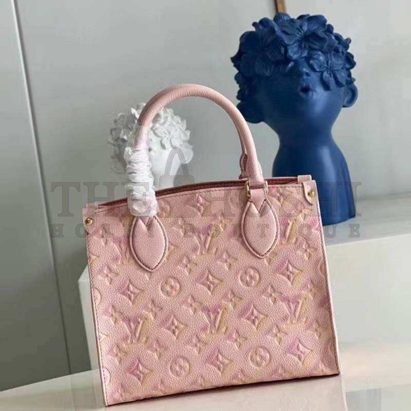 L0vis Vvtt0n LV Women OnTheGo PM Tote Bag Pink Sprayed Embossed Grained Cowhide Master Quality