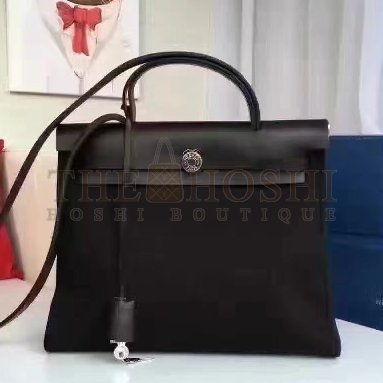 H**me5 Herbag Zip PM 31cm Bag In Black Canvas Master Quality