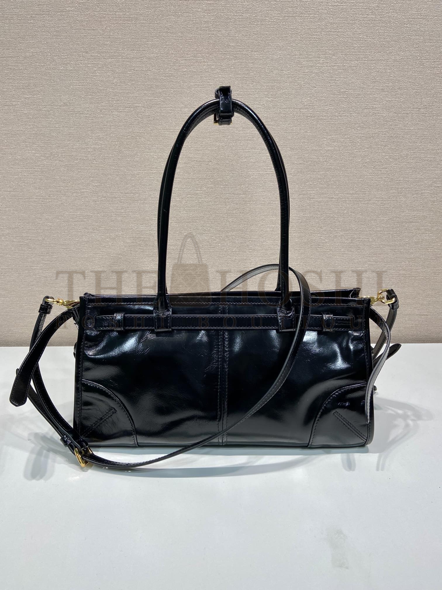 Pra*a SMALL LEATHER SHOULDER BAG IN BLACK bag 32x15.5x12cm Master Quality