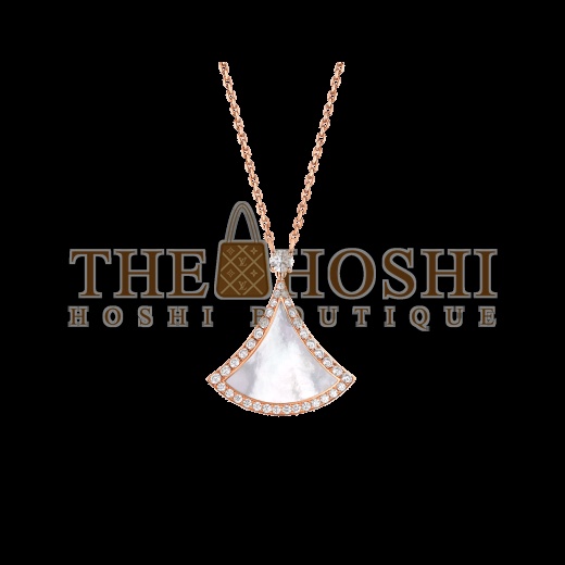 Bv1g*ai DIVAS' DREAM NECKLACE, White Mother-of-Pearl & Malachite, Three Style Master Quality