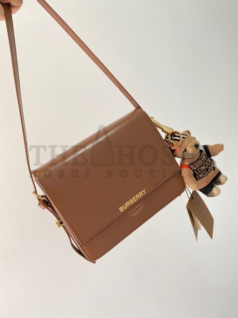 Bv*b*rry Clutch Bags Master Quality