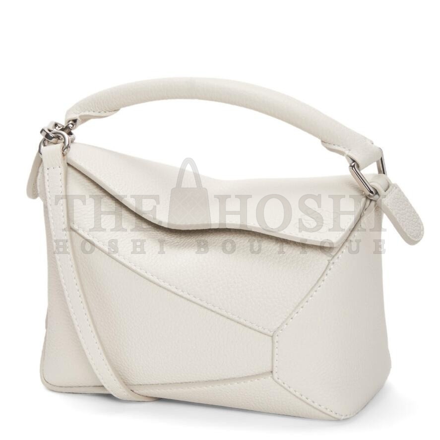 L0ew* Puzzle Mini Bag In White Grained Calfskin Master Quality