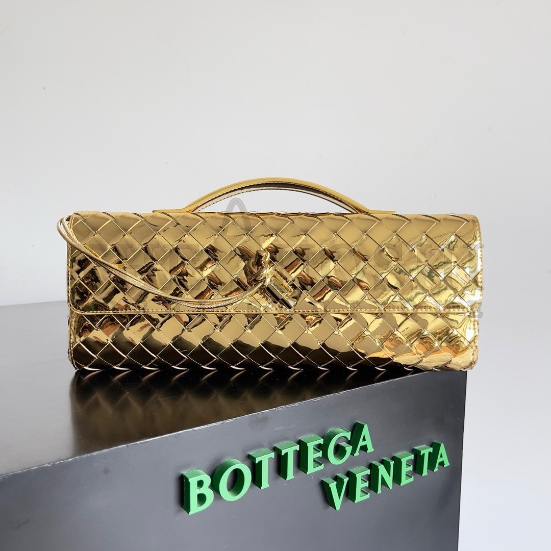B0tt*ga Ven*ta Andiamo Clutch with Handle in Gold Metallic Leather Master Quality