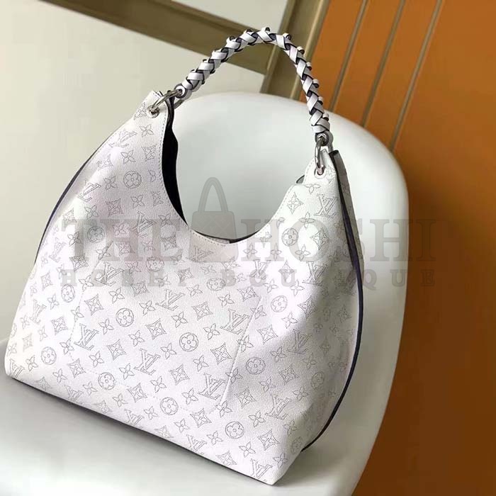 L0vis Vvtt0n LV Women Carmel Hobo Bag White Mahina Perforated Calfskin Leather Master Quality