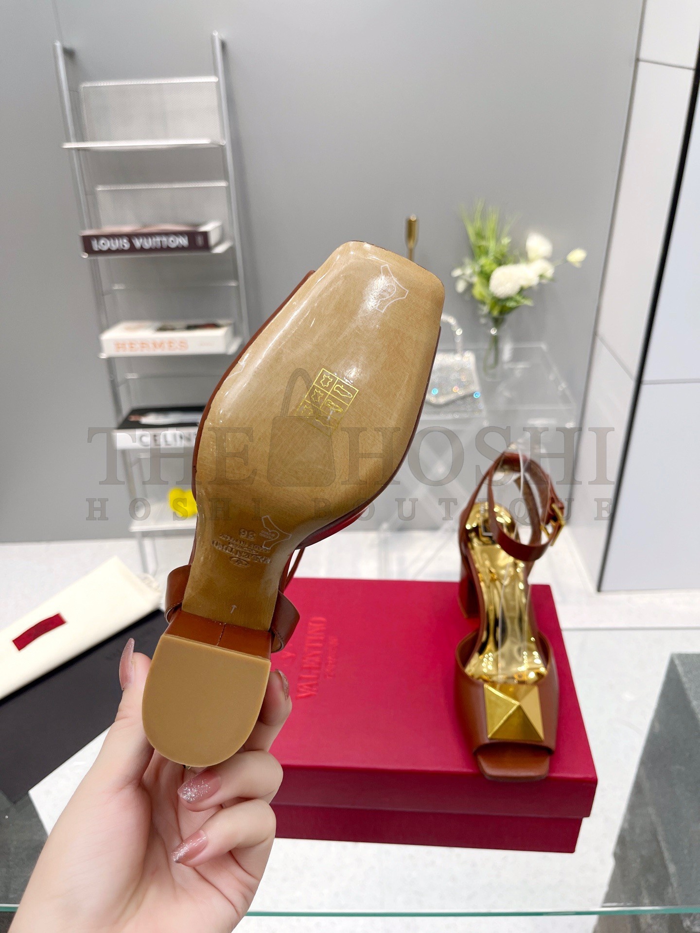 Va1e*ntin0 One Stud Sandals 90mm In Brown Calfskin Master Quality