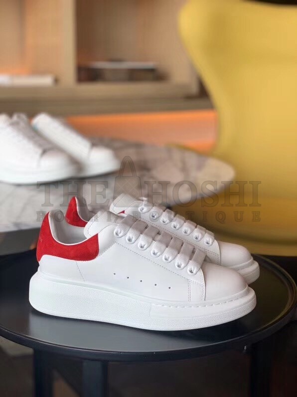 A1exa*der Mcqv*en Women