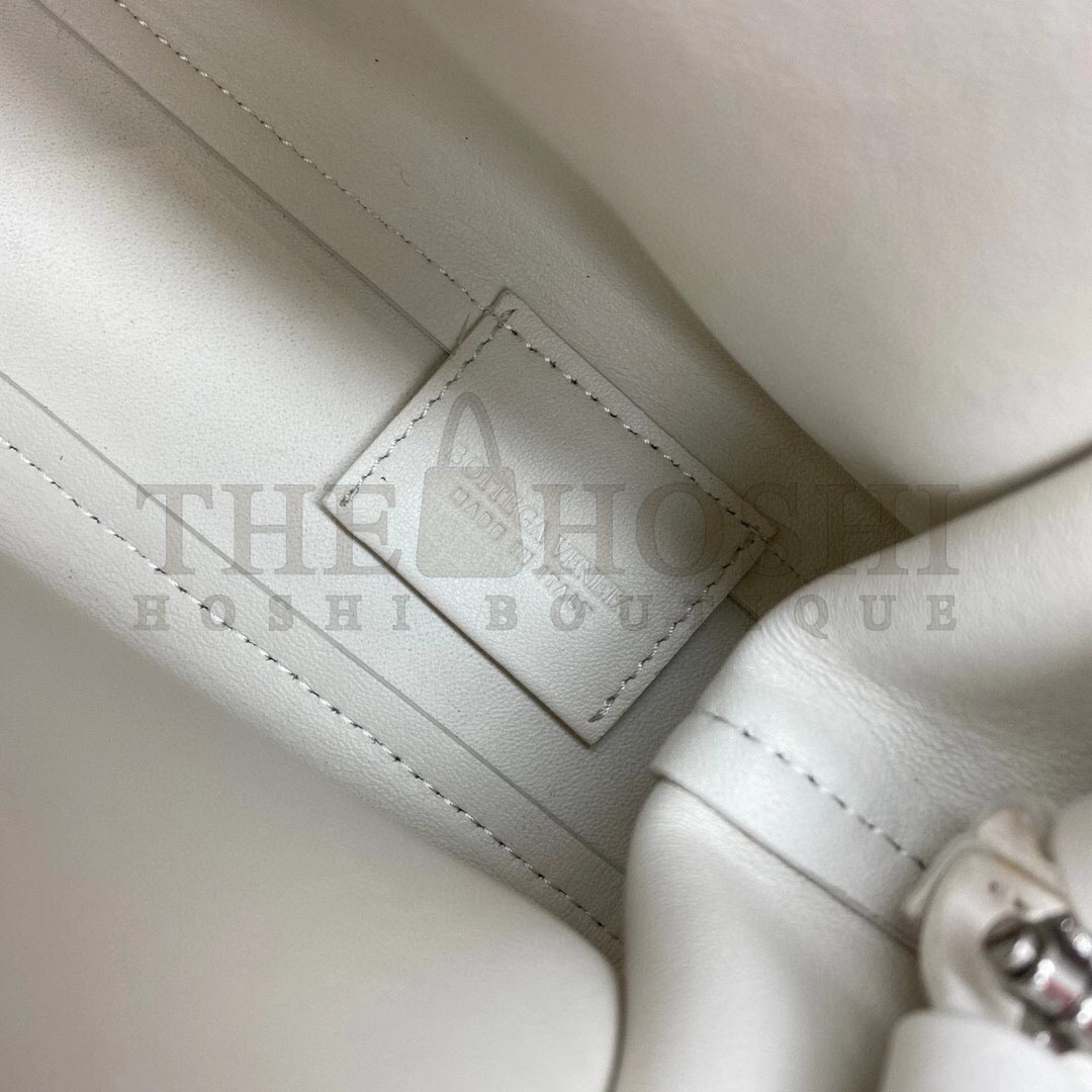 B0tt*ga Ven*ta Small Point Top Handle Bag In White Leather Master Quality