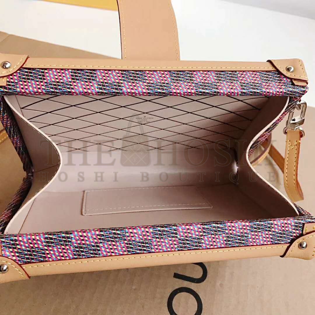 L0vis Vvtt0n LV Women Petite Malle Handbag Monogram LV Pop Print Master Quality