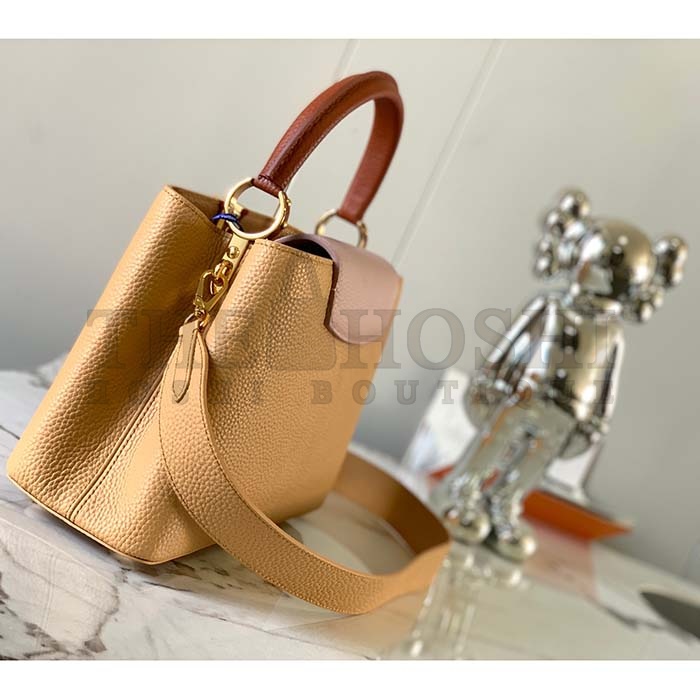 L0vis Vvtt0n LV Women Capucines MM Handbag Beige Brown Taurillon Leather Master Quality