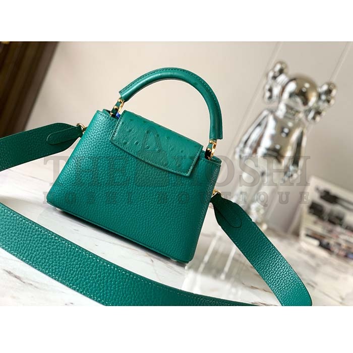 L0vis Vvtt0n LV Women Capucines Mini Handbag Emerald Green Mint Taurillon Master Quality