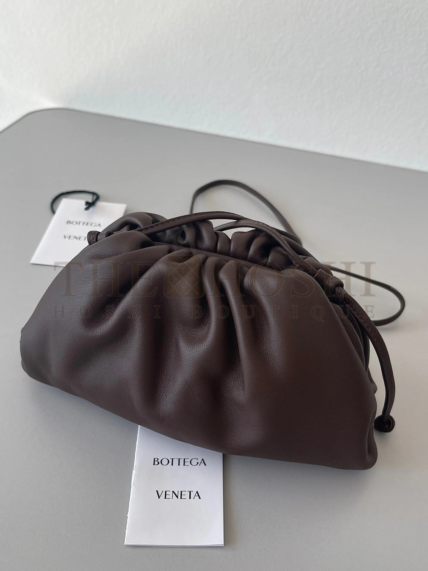 B0tt*ga Ven*ta Mini Pouch with Strap in Fondant Calfskin Master Quality