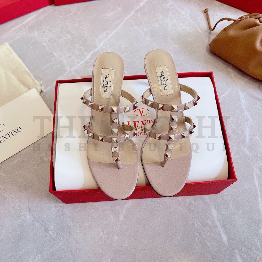 Va1e*ntin0 Rockstud Flip Flop Sandals 50mm In Poudre Calfskin Master Quality