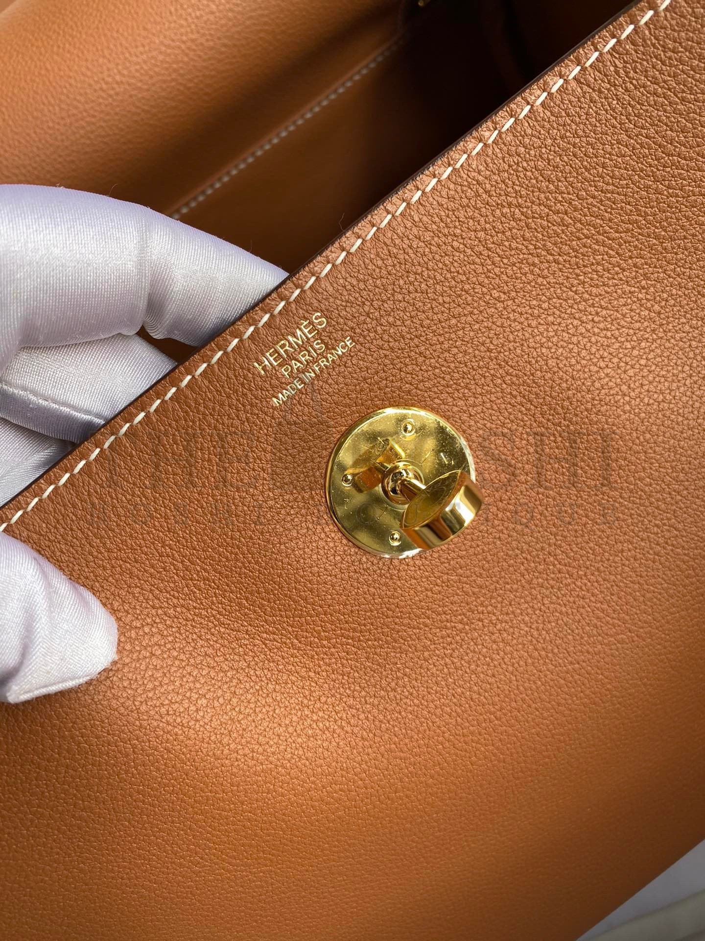 H**me5 Lindy 26 Handmade Bag In Gold Evercolor Leather Master Quality