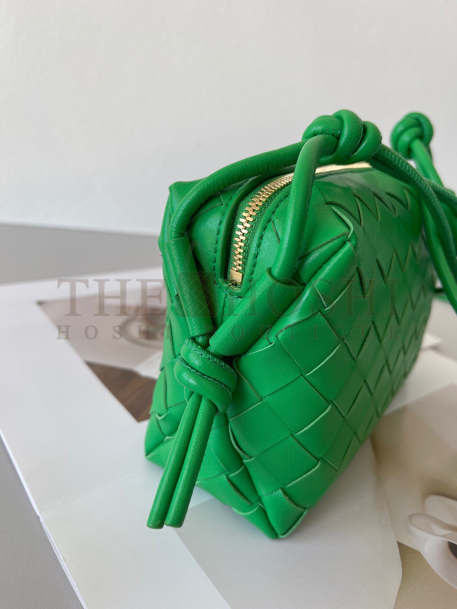 B0tt*ga Ven*ta Loop Mini Bag In Green Intrecciato Lambskin Master Quality