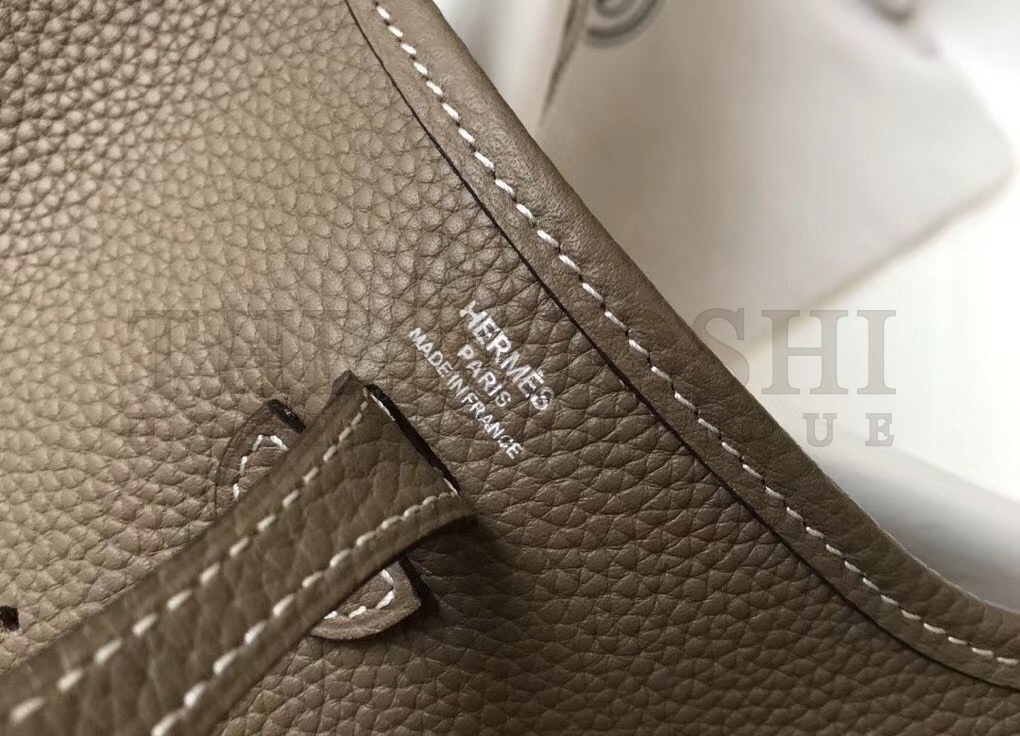H**me5 Evelyne III TPM Bag In Taupe Clemence Leather Master Quality
