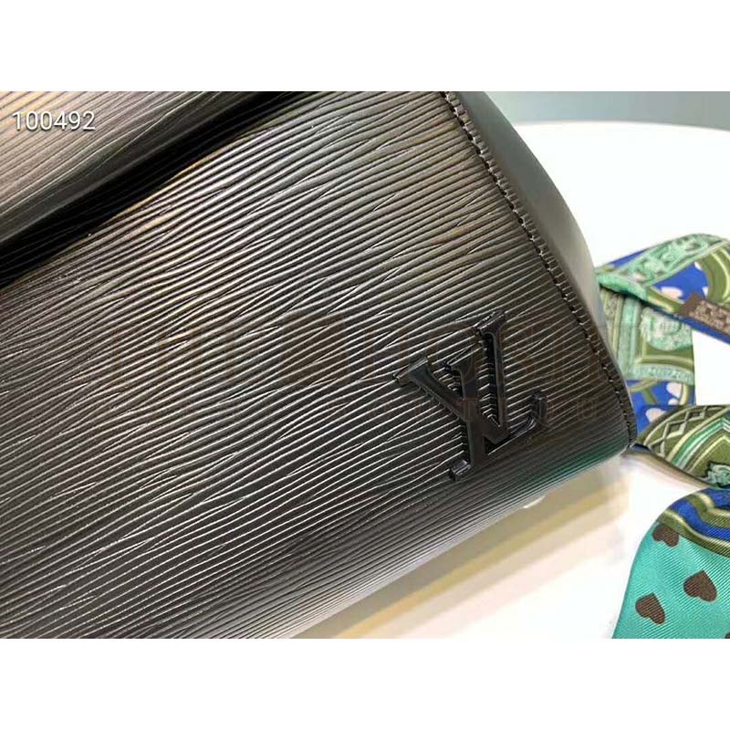 L0vis Vvtt0n LV Women Cluny BB Handbag Epi Grained Cowhide Leather Master Quality