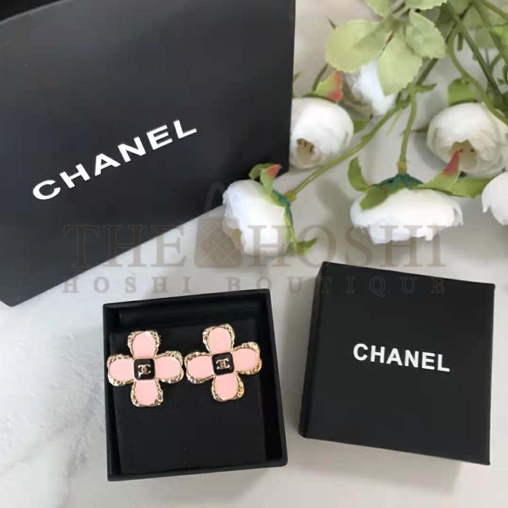 Ch**el Women Stud Earrings in Metal and Resin Master Quality
