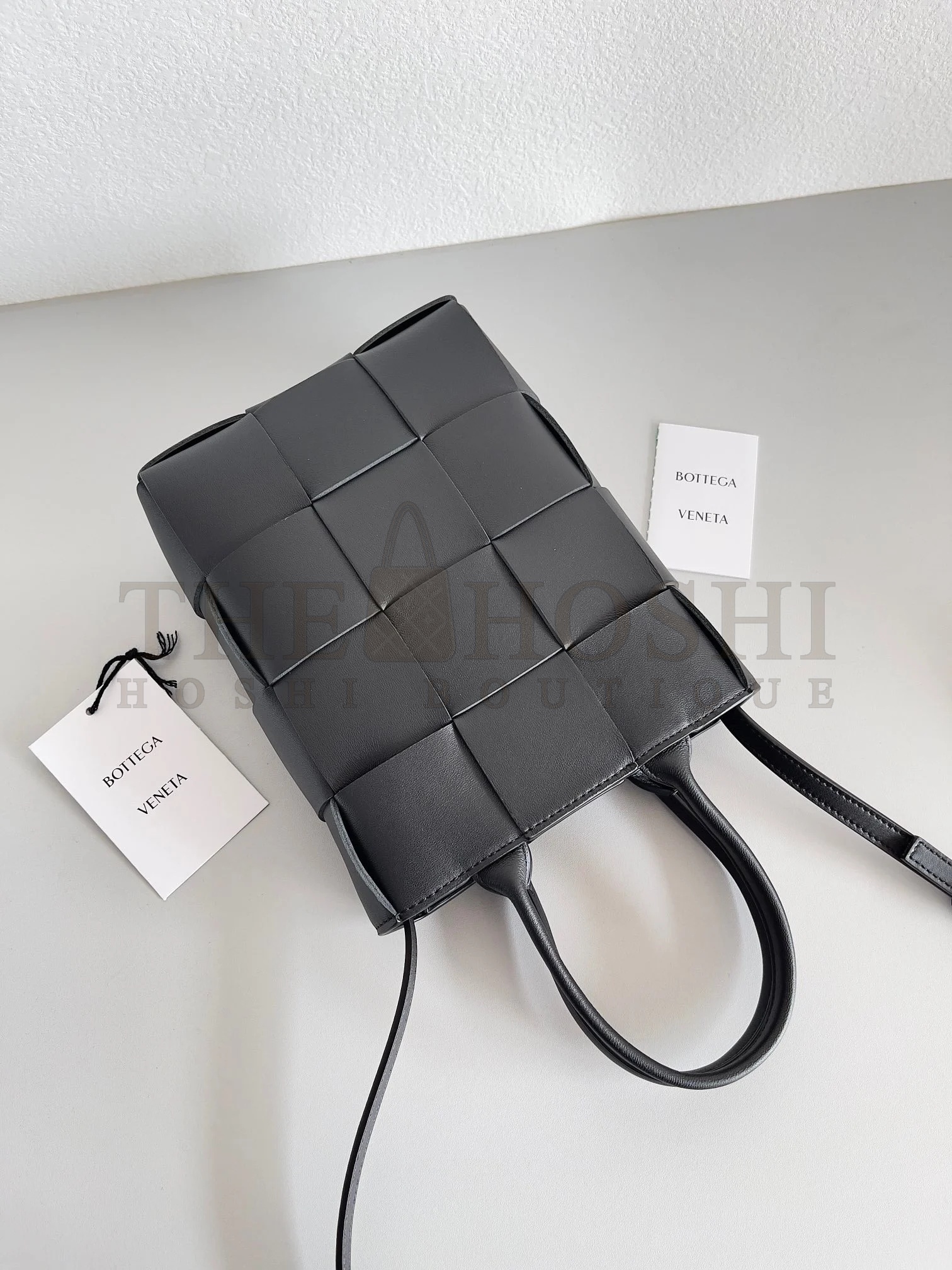 B0tt*ga Ven*ta Cassette Mini Tote Bag In Black Lambskin Master Quality