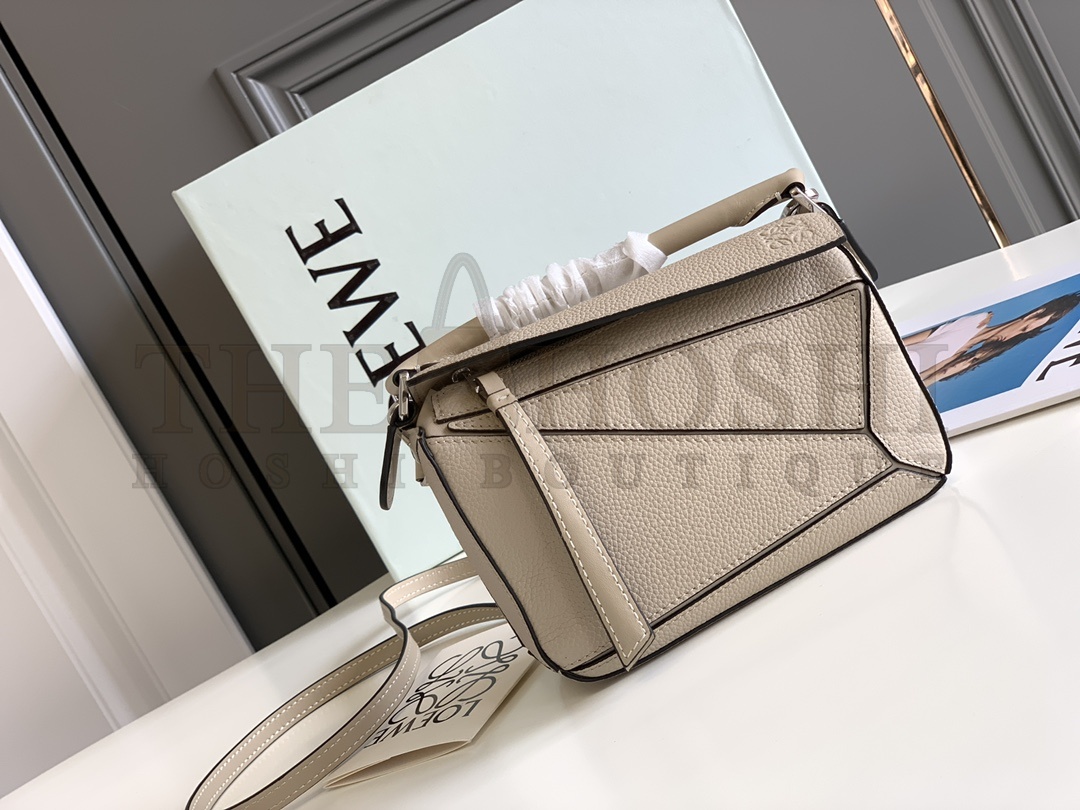 L0ew* Mini Puzzle bag in soft grained calfskin Master Quality
