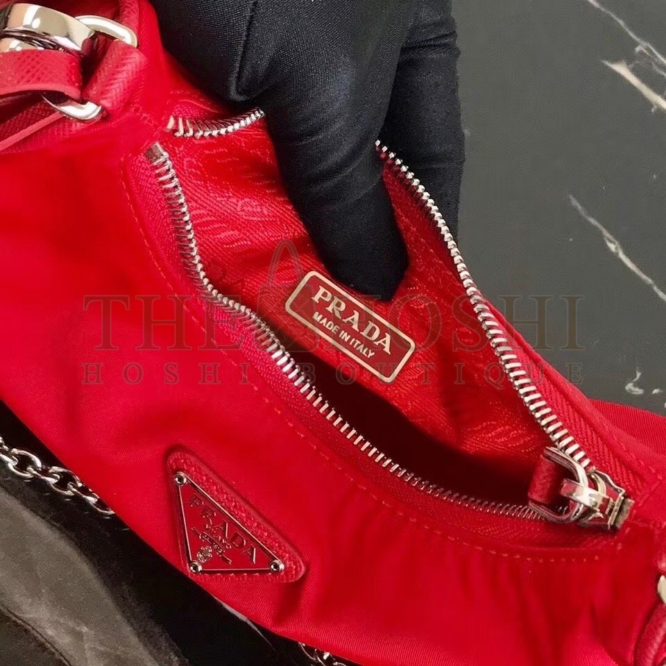 Pra*a Red Nylon Re-Edition 2005 Shoulder Bag Master Quality