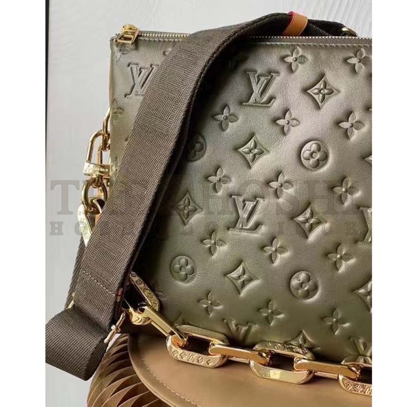 L0vis Vvtt0n LV Women Coussin MM Handbag Khaki Monogram Embossed Puffy Lambskin Master Quality