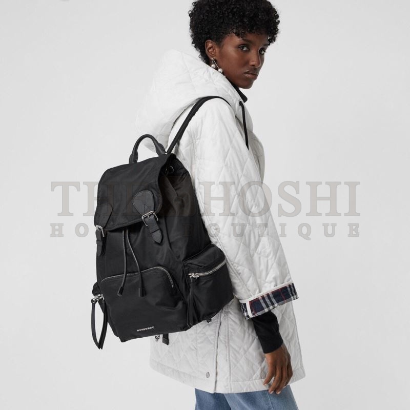 Bv*b*rry Backpacks Master Quality