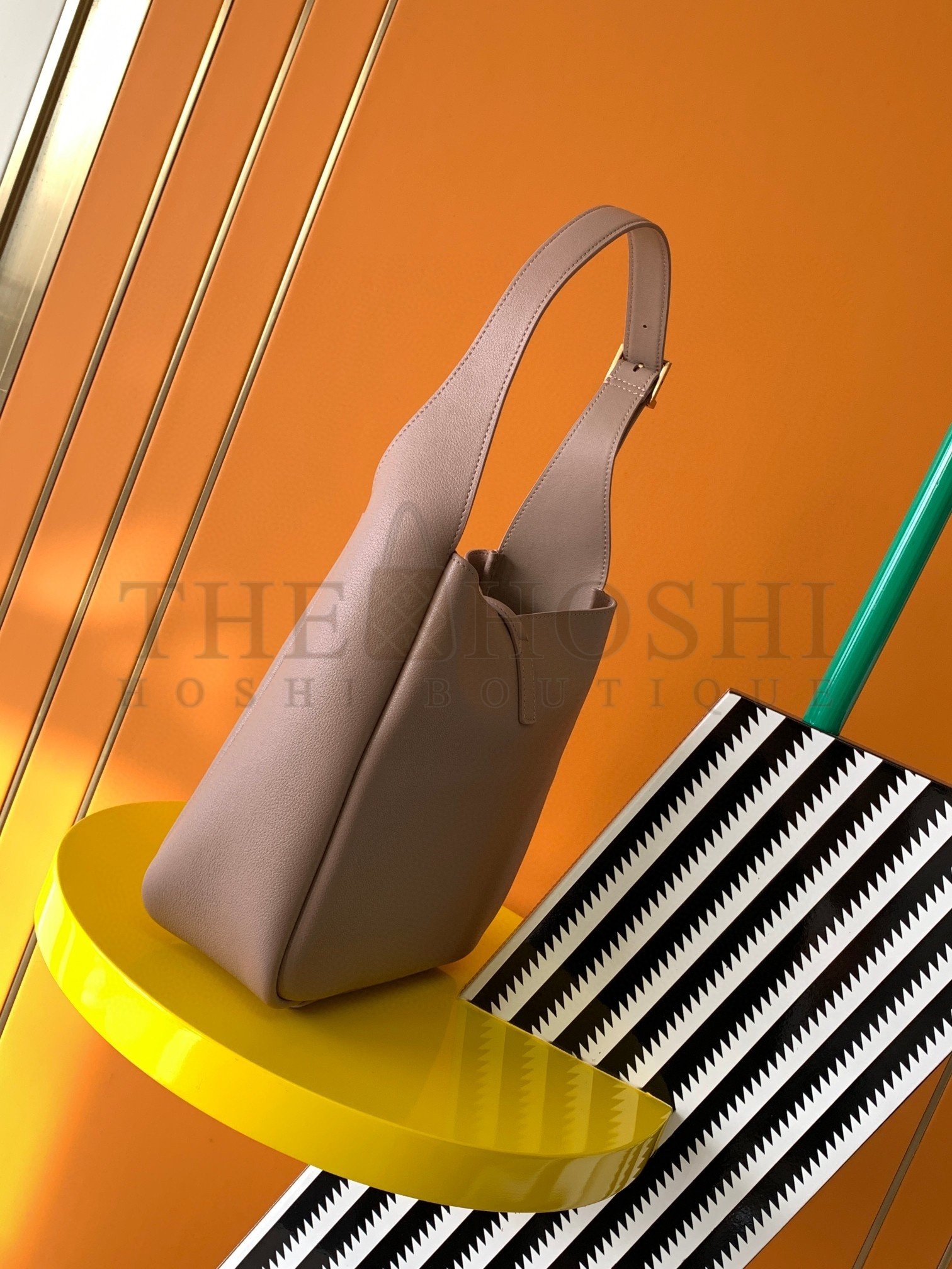 Sa1nt Lau*nt Le 5 A 7 Soft Small Shoulder Bag in Beige Leather Master Quality