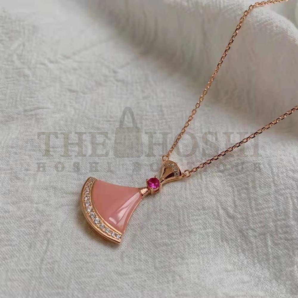 Bv1g*ai Women Divas Dream Necklace in 18 KT Rose Gold Master Quality
