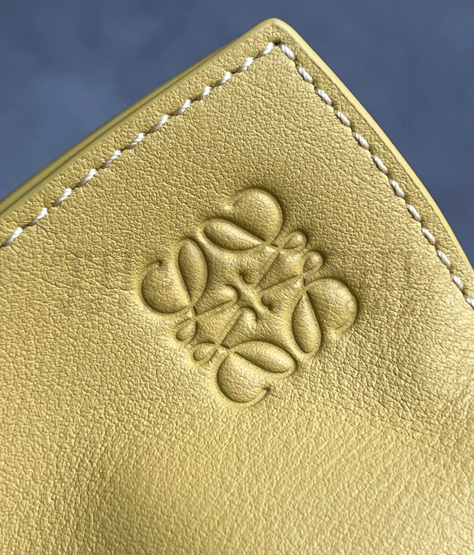 L0ew* Flamenco Clutch Bag In Pale Yellow Leather Master Quality