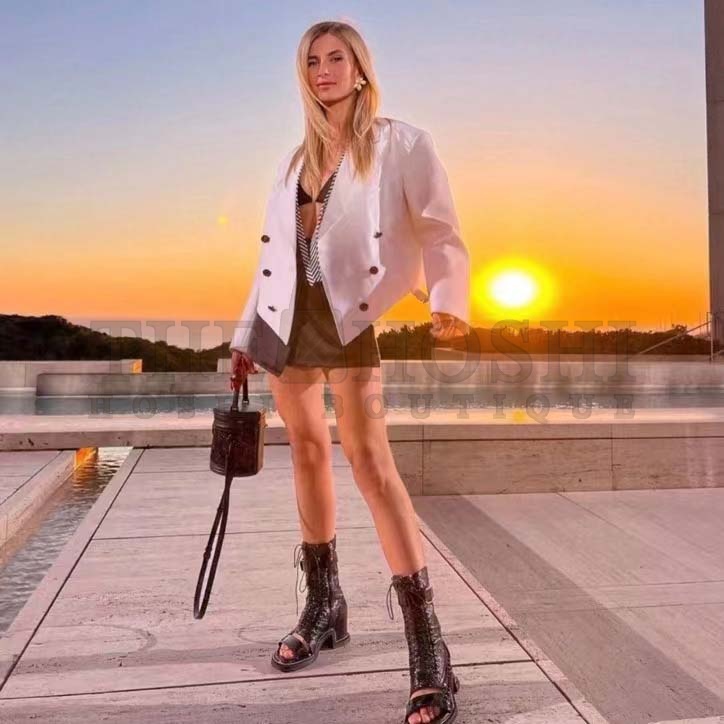 L0vis Vvtt0n LV Women Cannes Handbag Black Patent Calfskin Cowhide Leather Master Quality