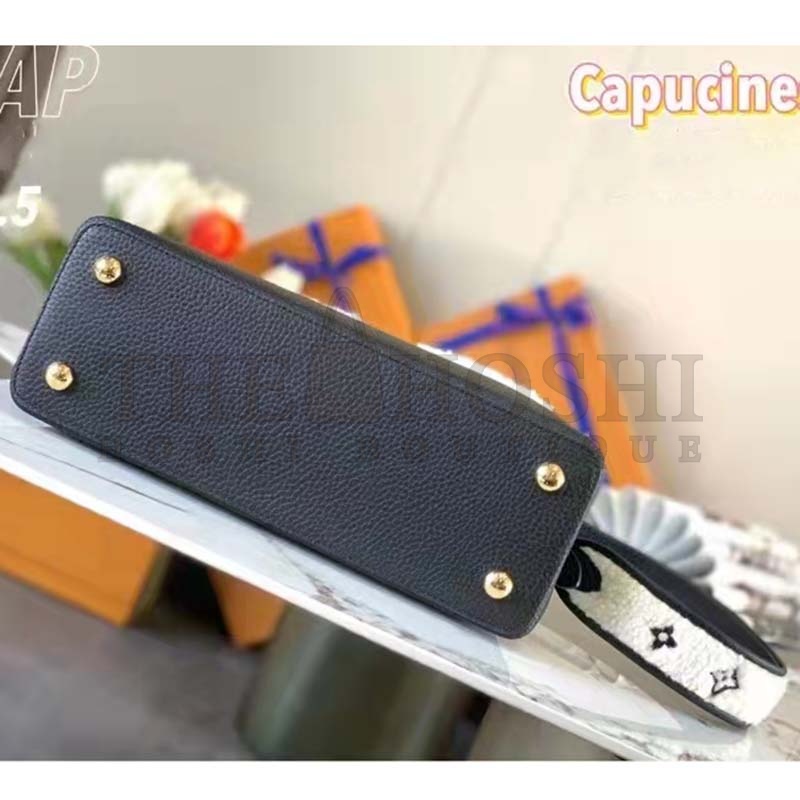 L0vis Vvtt0n LV Women Capucines MM Bag Black Taurillon Leather Shearling Cowhide Master Quality