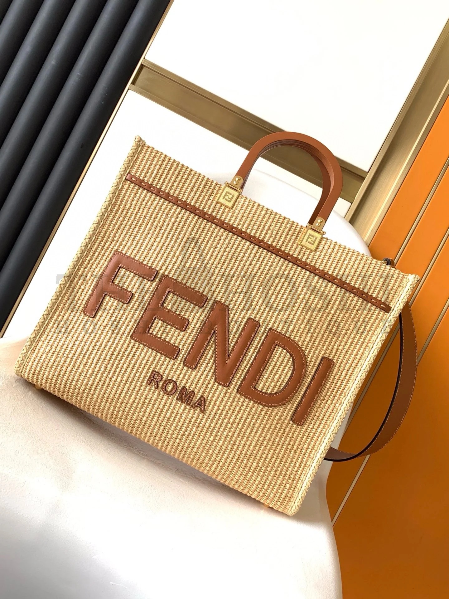 F**di Sunshine Medium Tote Bag in Natural Straw Master Quality