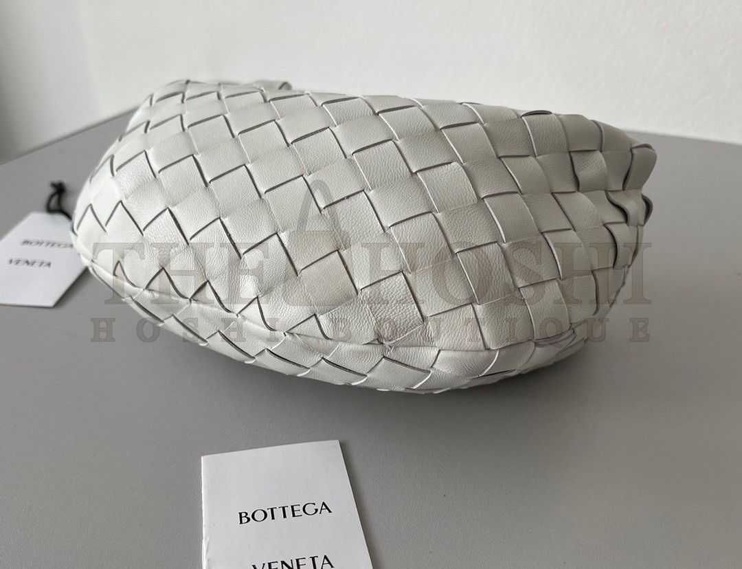 B0tt*ga Ven*ta BV Jodie Mini Bag In White Intrecciato Lambskin Master Quality