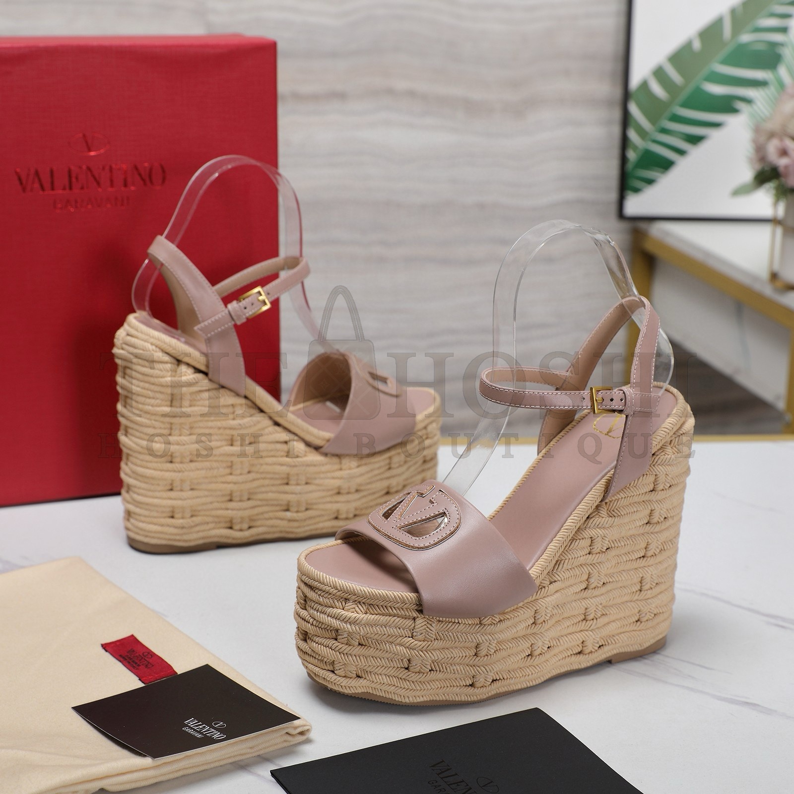 Va1e*ntin0 VLogo Cut-out Espadrille Wedge Sandals in Beige Leather Master Quality