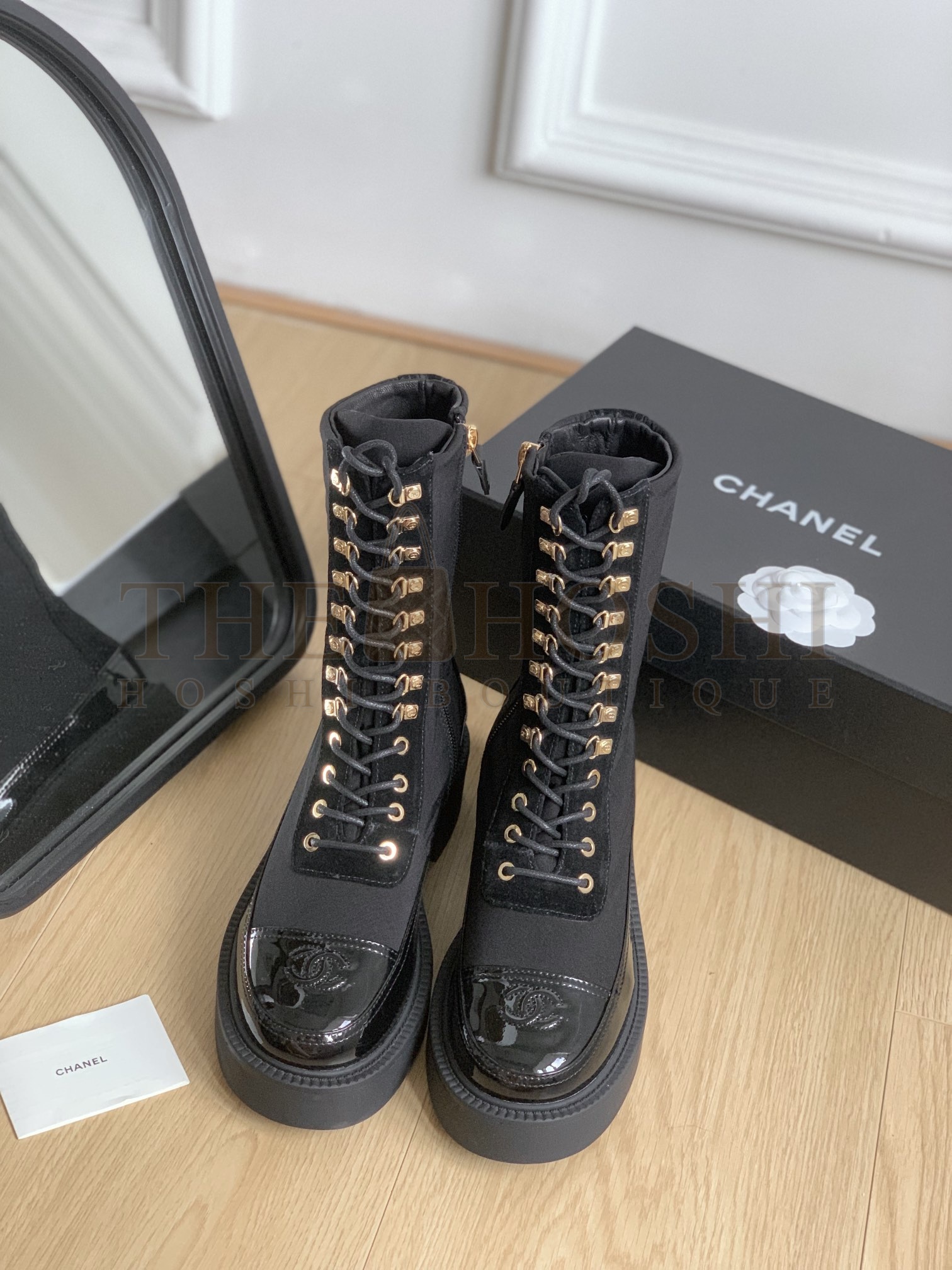 Ch**el BLACK GLOSSY ZIPPER BOOTS WITH GOLD ACCENTS SHOES Master Quality