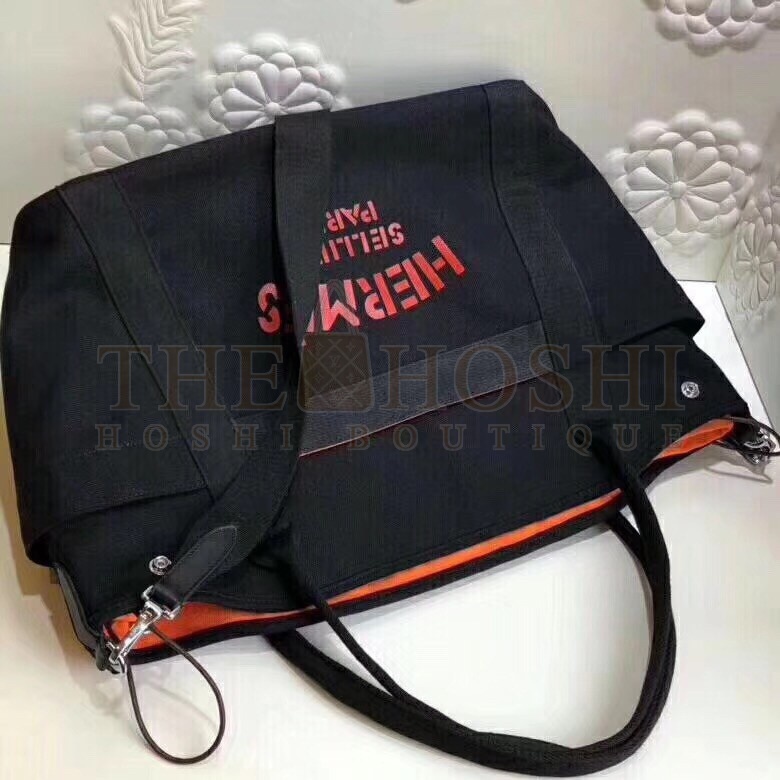 H**me5 Black Functional Grooming Bag Master Quality