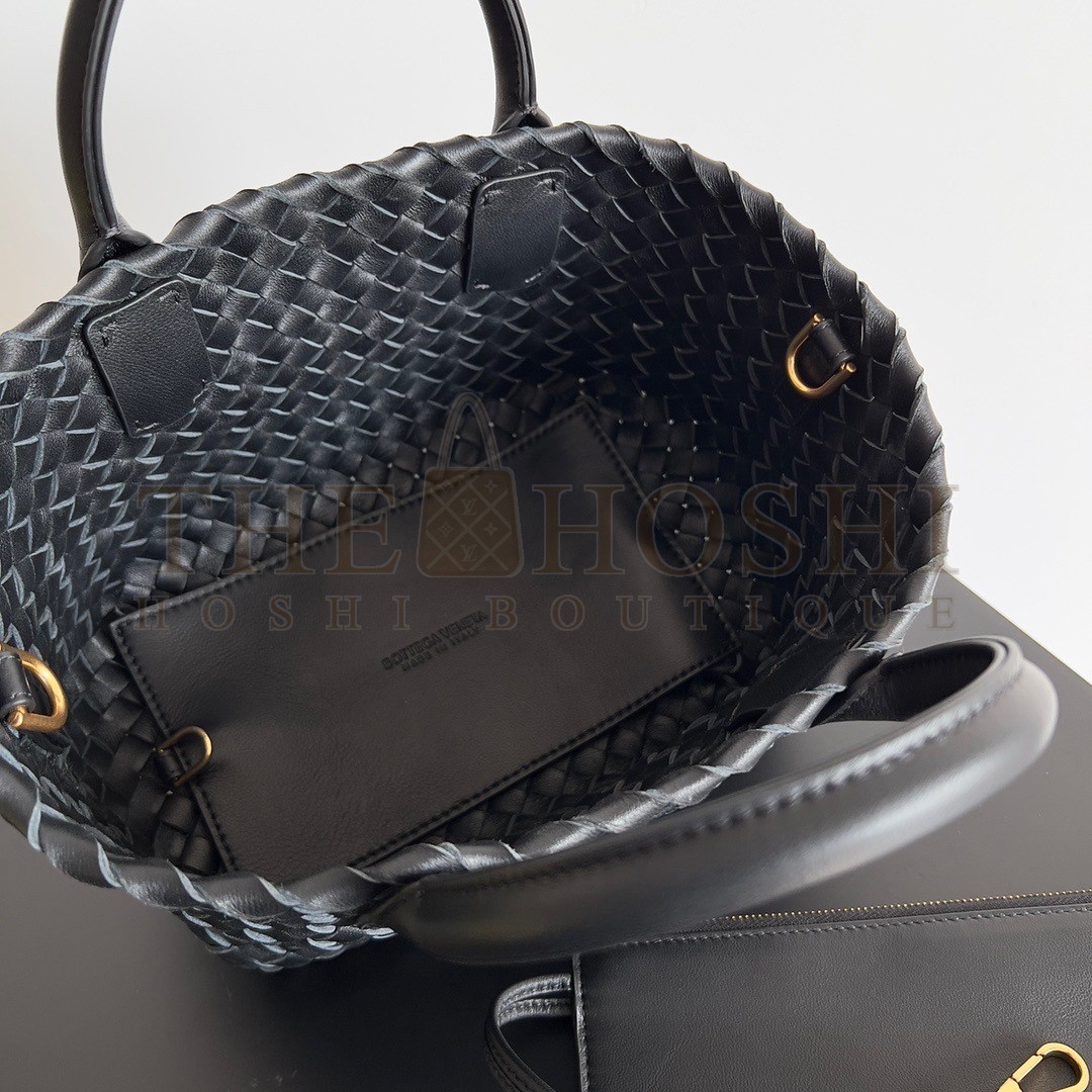 B0tt*ga Ven*ta Cabat Mini Bag In Black Intrecciato Lambskin Master Quality