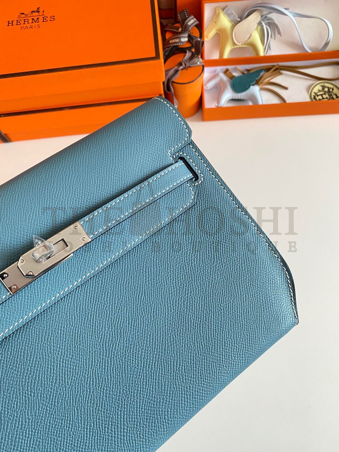 H**me5 Kelly Depeches 25 Pouch in Blue Jean Epsom Calfskin Master Quality